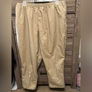 EUC Women’s 24 W Lands' End Tan Straight Leg Pants Relaxed Fit